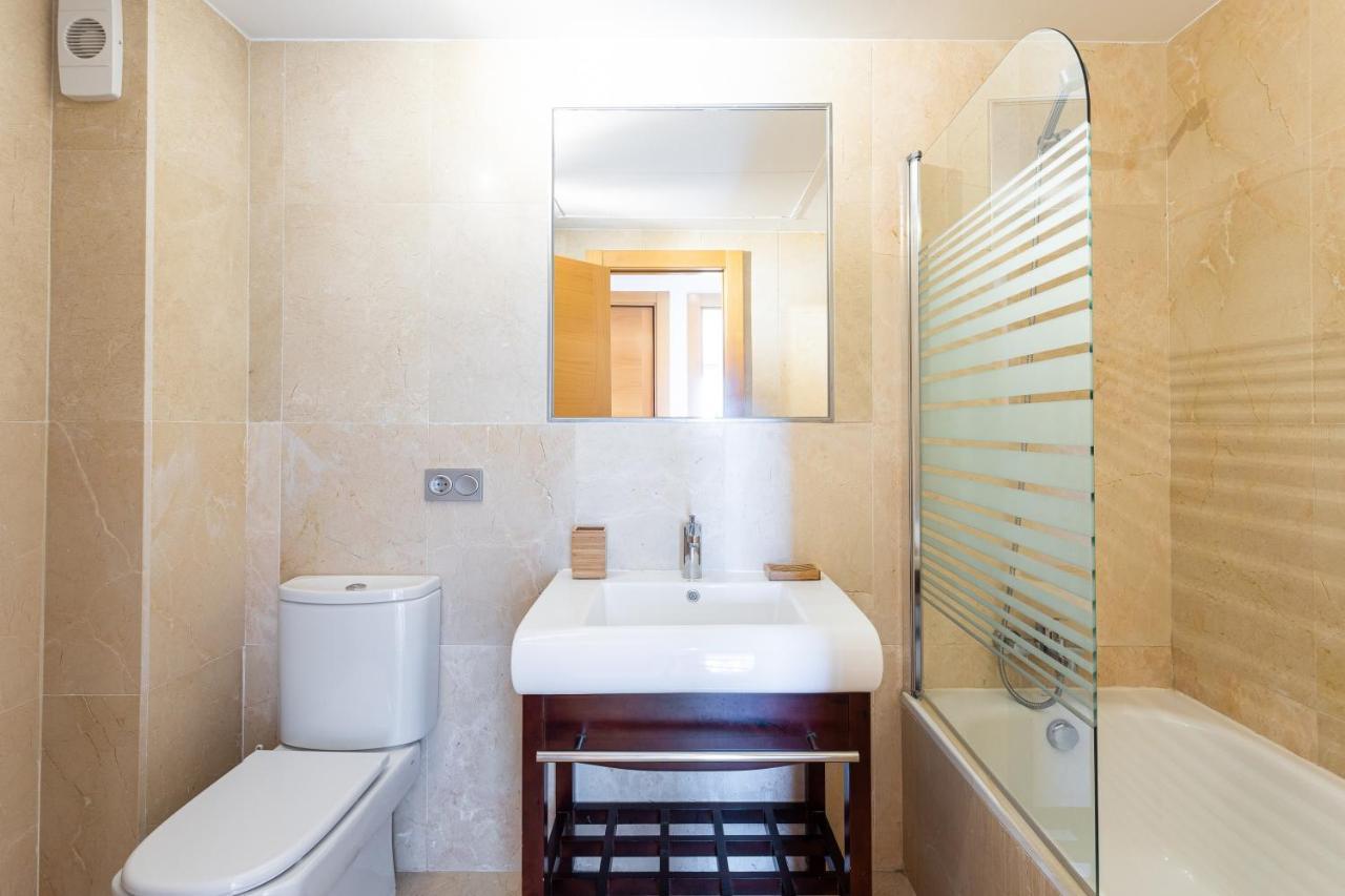 Mediterranean Swing - Acosta 8 Apartment เอสเตโปนา ภายนอก รูปภาพ