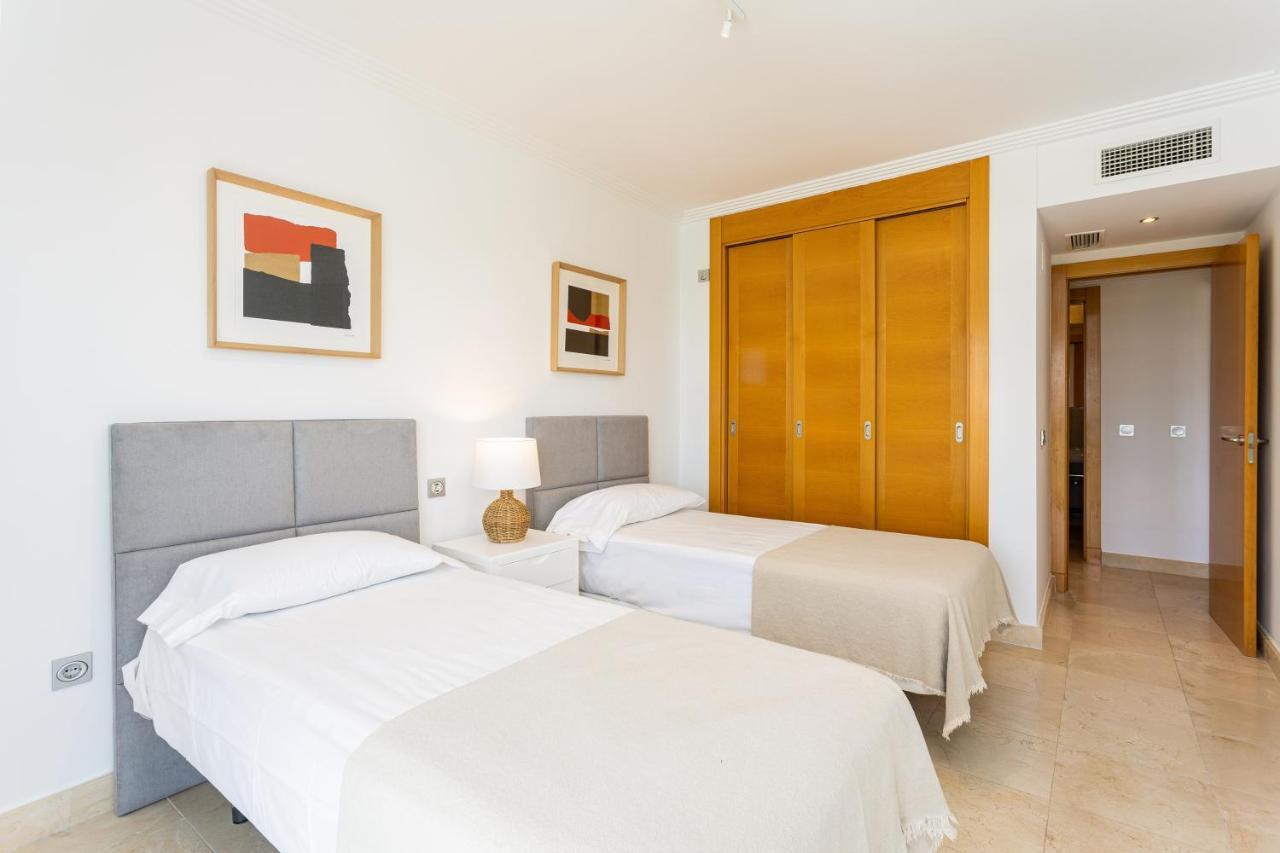 Mediterranean Swing - Acosta 8 Apartment เอสเตโปนา ภายนอก รูปภาพ