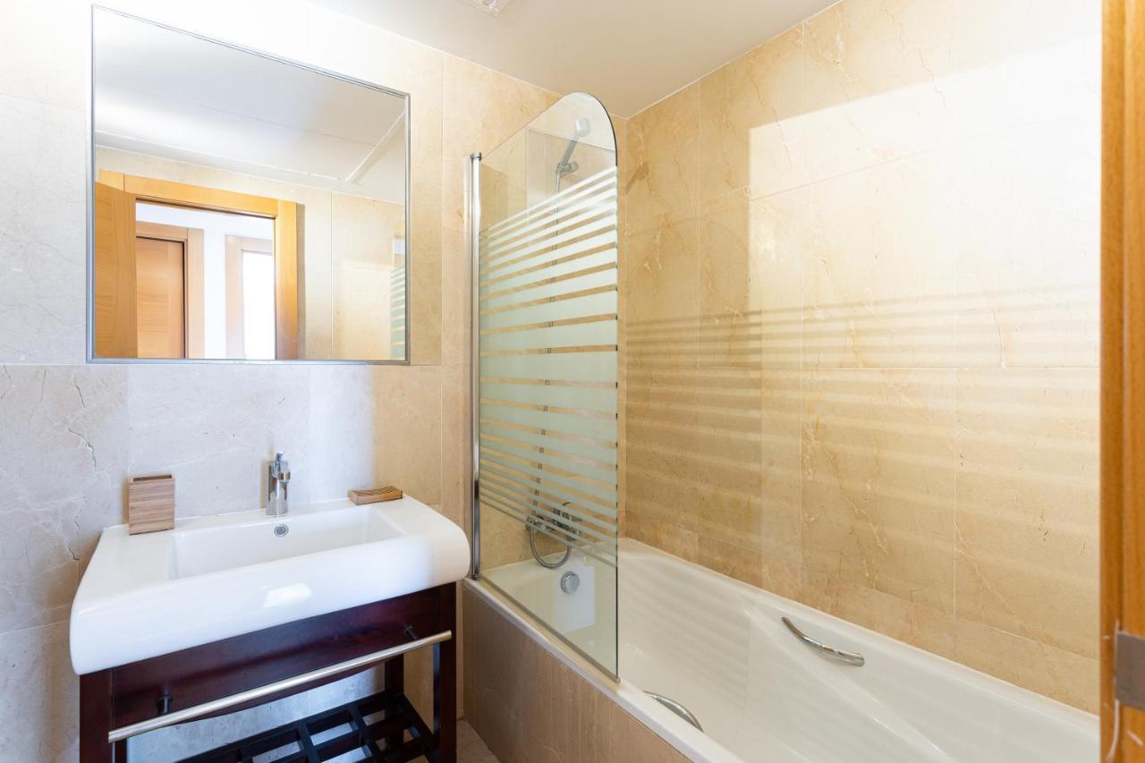 Mediterranean Swing - Acosta 8 Apartment เอสเตโปนา ภายนอก รูปภาพ