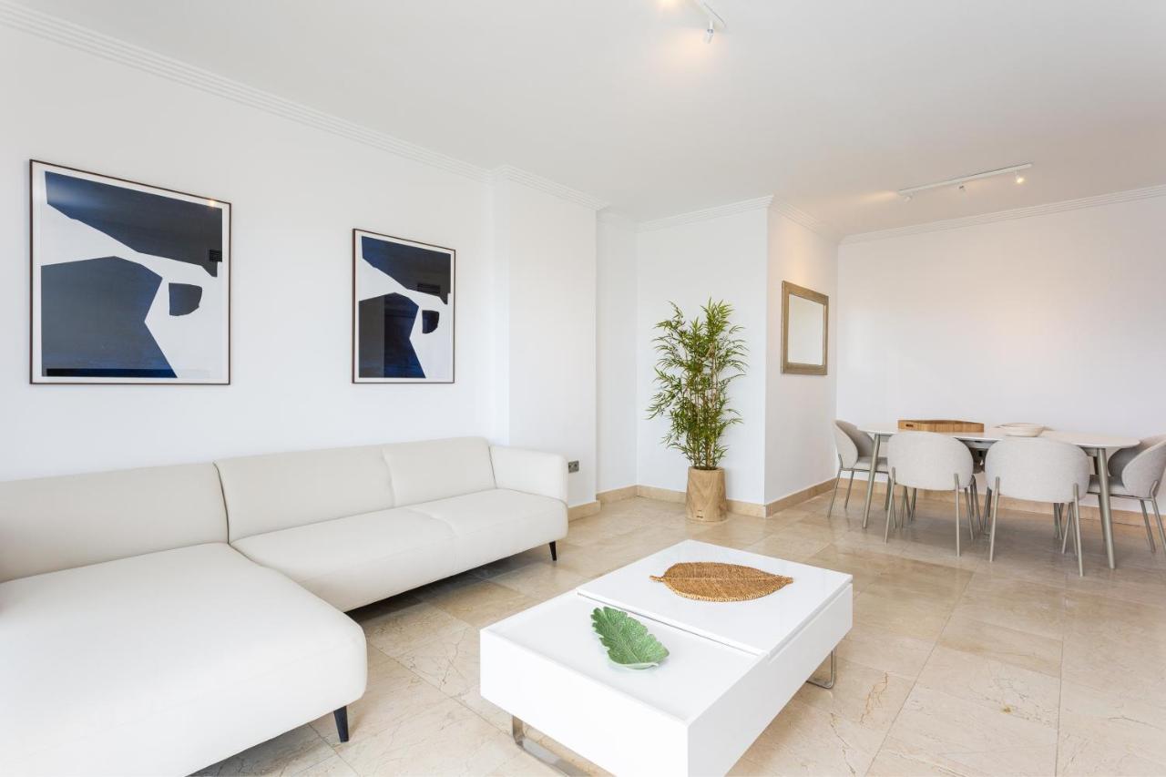Mediterranean Swing - Acosta 8 Apartment เอสเตโปนา ภายนอก รูปภาพ
