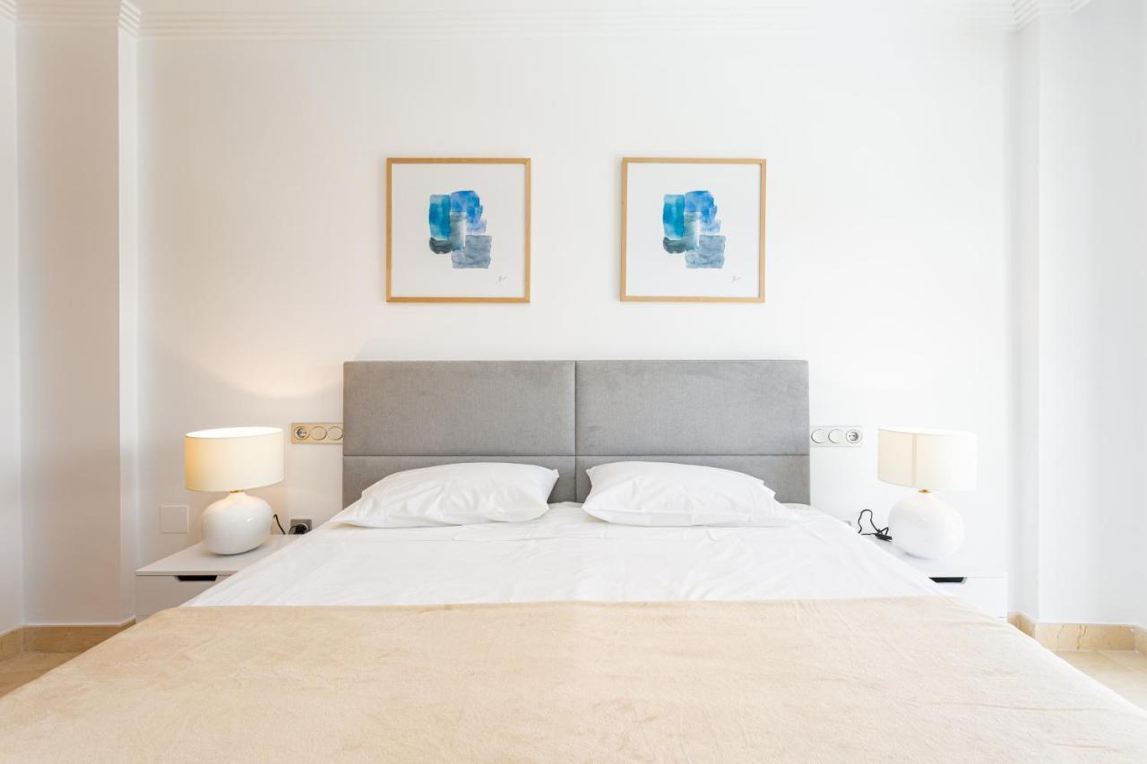 Mediterranean Swing - Acosta 8 Apartment เอสเตโปนา ภายนอก รูปภาพ